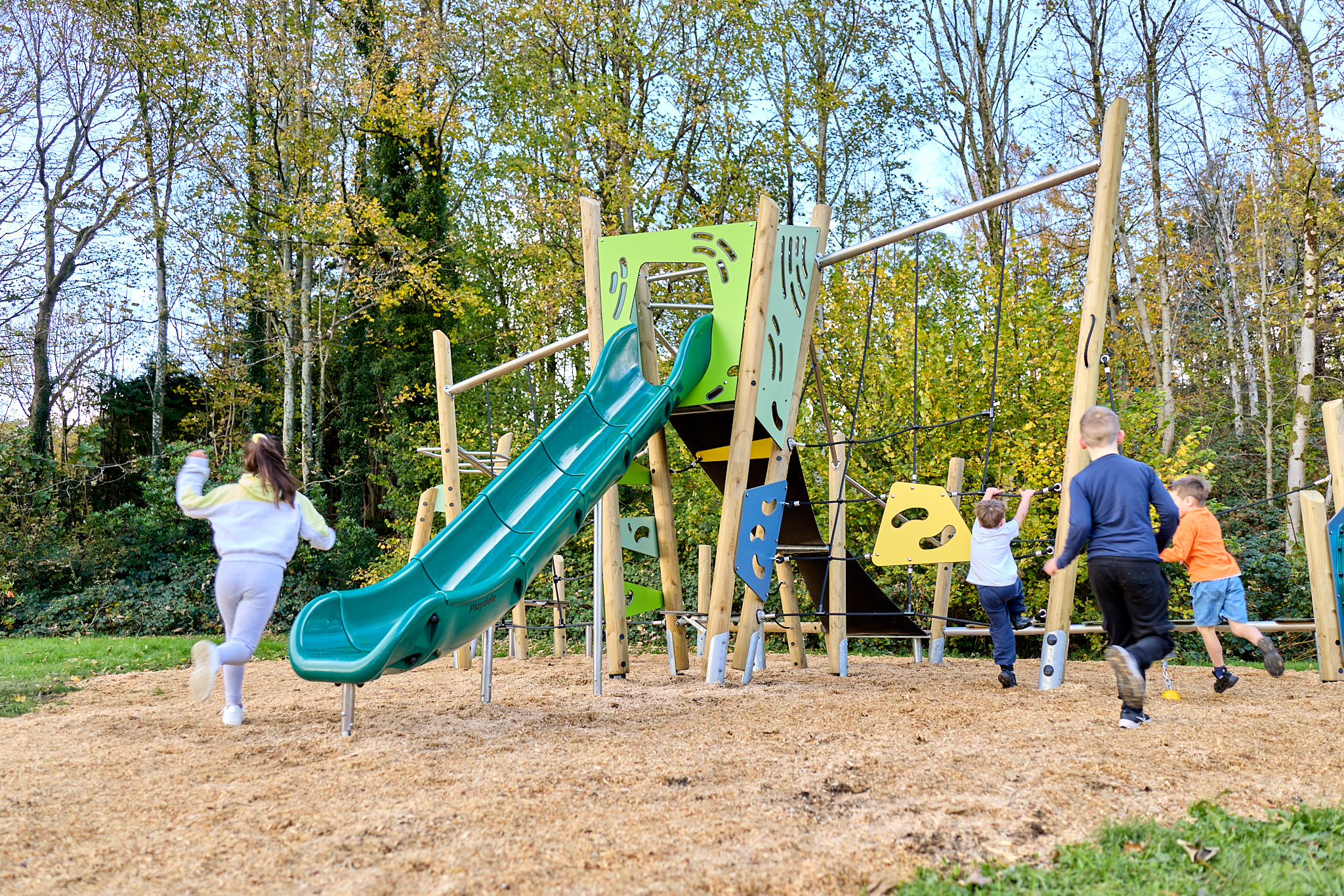 Playdale Playgrounds - Fuse 2.jpg